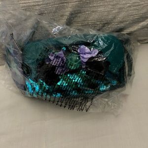 Minnie Mouse main attraction Fanny pack 10/12